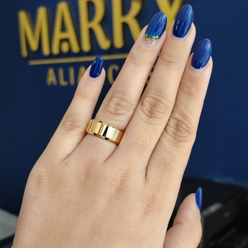 Unidade Aliança Chanfrada 8mm Com 6 Camadas Ouro 18k em Tungstênio
