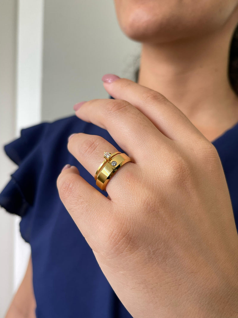 Unidade Aliança de Casamento Chanfrada 6mm  zircônia - com 6 Camadas Ouro 18k em Tungstênio